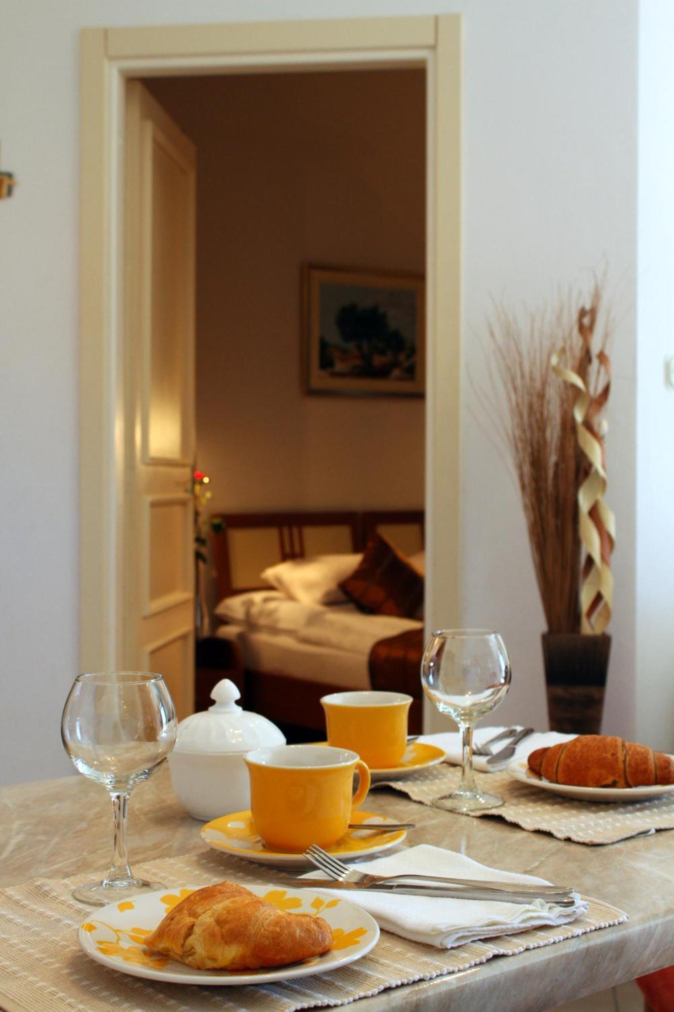 Apartament Story Bol