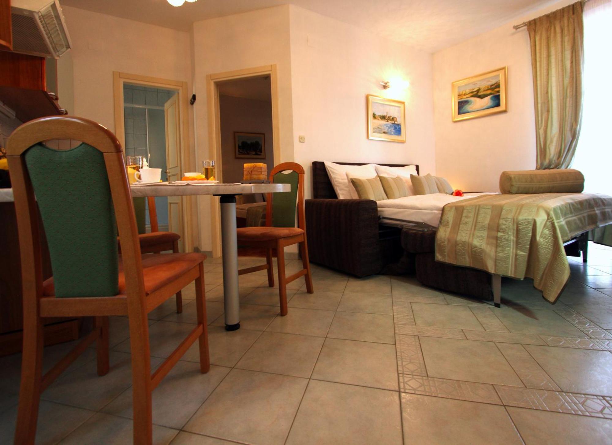 Apartament Story Bol