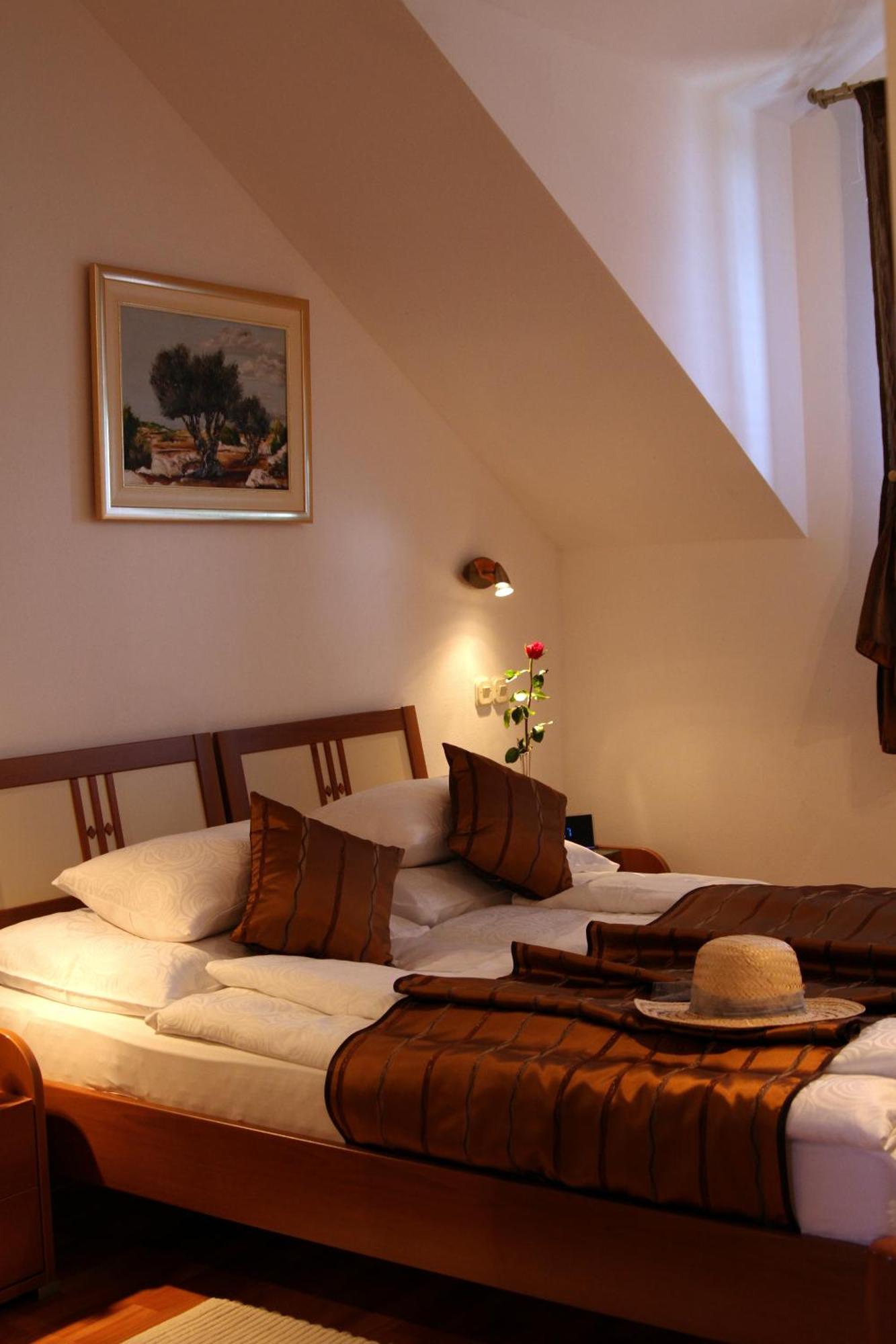 Story Apartment