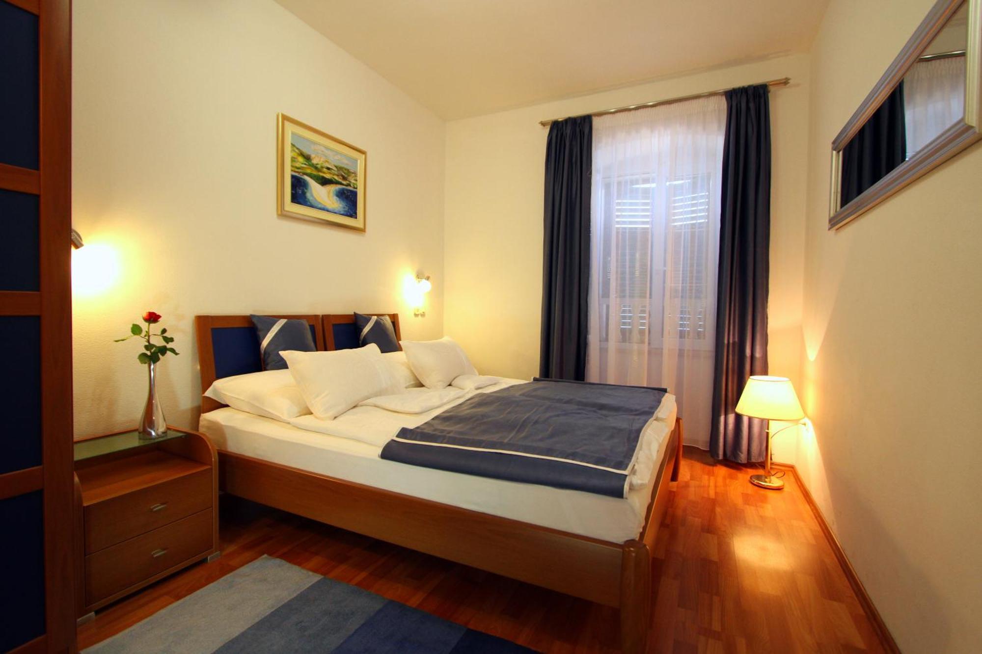 Apartment Story