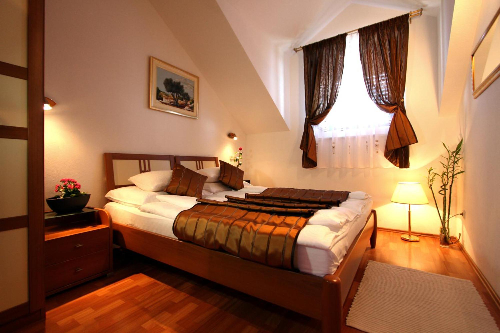 Story Apartment *